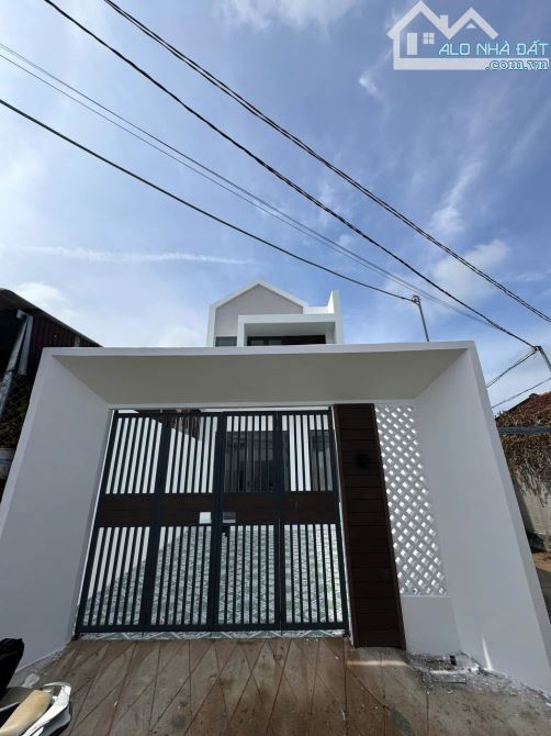 Gia Đình Chuyển Nhà Bán Ngay Căn Nhà Lầu Siêu Đẹp 5mx27m - 7