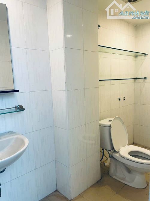 NHÀ ĐẸP PHỐ NHUỆ GIANG, NGUYỄN TRÃI, HÀ ĐÔNG, DT 42M2, 5 TẦNG, MT 4M, GIÁ 11.6TỶ, Ô TÔ ĐỖ - 7