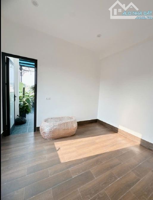 7.5 TỶ / PHÚ VIÊN .BỒ ĐỀ. /45 M2 /4 TẦNG ĐẸP - 8