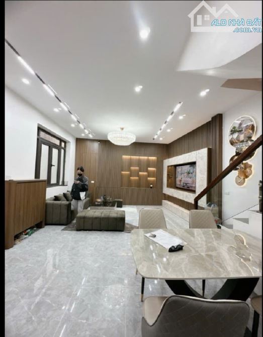 7.5 TỶ / PHÚ VIÊN .BỒ ĐỀ. /45 M2 /4 TẦNG ĐẸP - 9