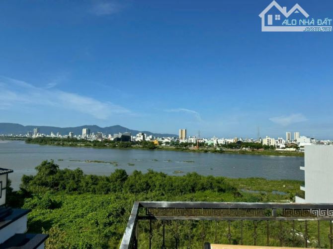 Biệt Thự 4 tầng MT Nguyễn Đình Thi, Cẩm Lệ, DT 250m2, view sông, giá đt.