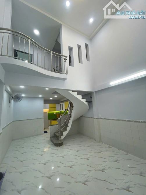 💥🏠 GẤP BÁN, TT QUẬN 6, NGUYỄN VĂN LUÔNG, SÁT HXT, NHÀ MỚI ĐẸP, 40M2, 3 TẦNG, NHỈNH 4 TỶ