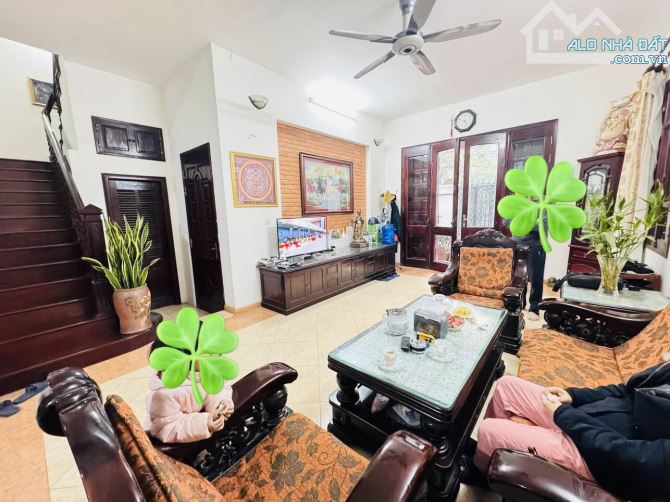 Bán Biệt Thự Phố Trần Nguyên Đán- Định Công-150m2^4 Tầng^MT 10m- 48.8 Tỷ