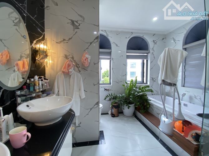 Cần bán căn biệt thự đường Võ NGuyên Giáp - Vĩnh Niệm - Lê Chân - Hải Phòng. - 11