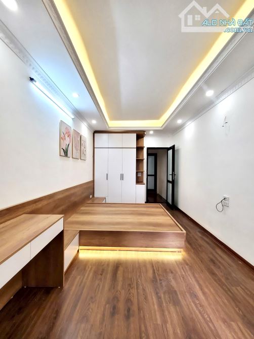 Nhà mới 5 tầng, 30m² – Trương định - 1