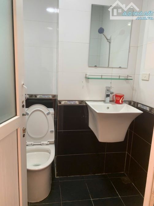 Bán căn hộ chung cư Văn Khê 90m2 3pn 2wc chỉ hơn 4 tỷ - 2