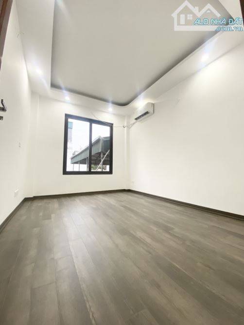 Bán nhà Đại Từ 6 Tầng, Thang máy, 40m2 Nhỉnh 7 Tỷ Nhỉnh - 2