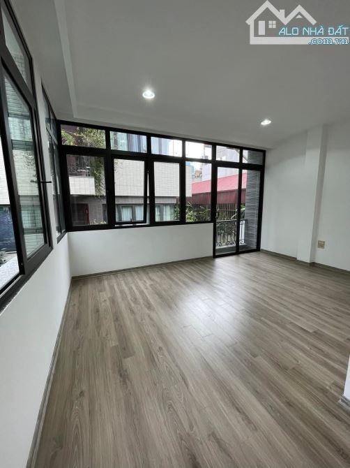 Bán nhà phố Kim Mã,60m2, 7 tầng, ngõ ô tô,vừa ở và kinh doanh, 30m ra phố nhỉnh 21,9tỷ - 2