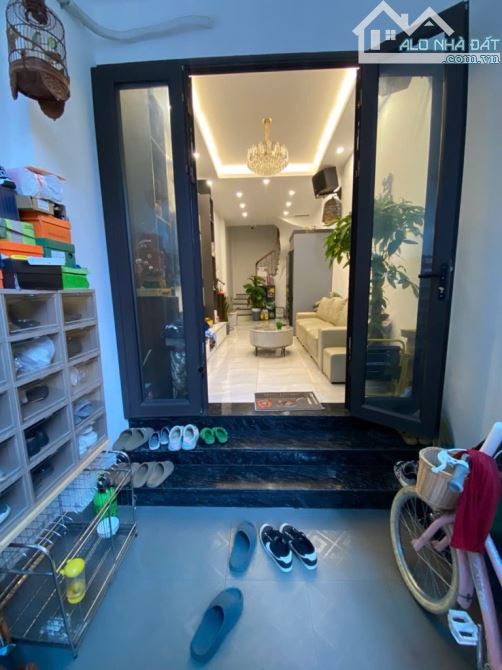 NHÀ TRẦN KHÁT CHÂN - NGÕ NÔNG THÔNG - THOÁNG SÁNG- DÂN TRÍ CAO - 35M2 - 8.6TỶ - 2