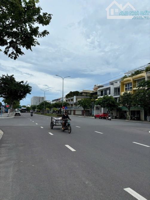 Bán lô đất MT đường số 28, khu Phước Long A, 89m2 ngang 5m, giá 6,5 tỷ - 2