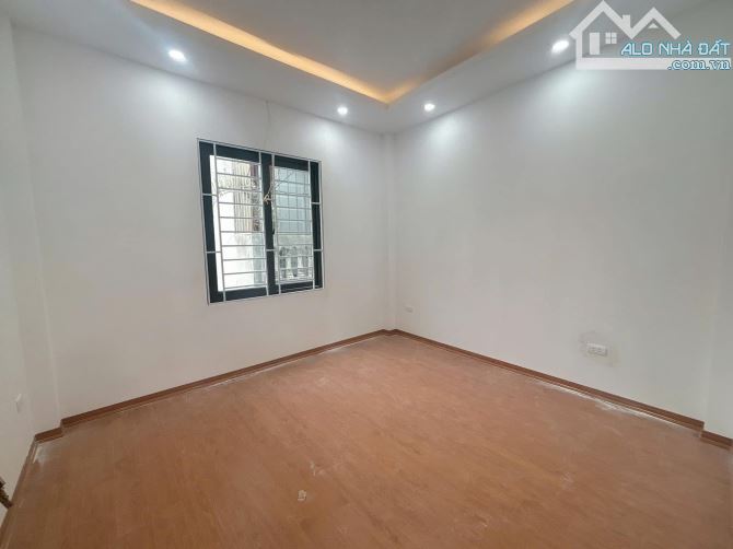 Bán Nhà An Dương Vương, DT: 40m2, 6 tầng, Giá 7.9tỷ, 2 thoáng trước sau. - 3