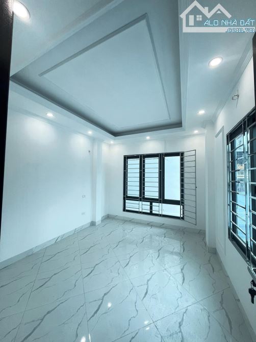 🏡 Bán Nhà Kim Giang, Thanh Trì  38m2, 6 Ngủ – Lô Góc, Cạnh Phố, 2 Thoáng, Gần Linh Đàm - 3