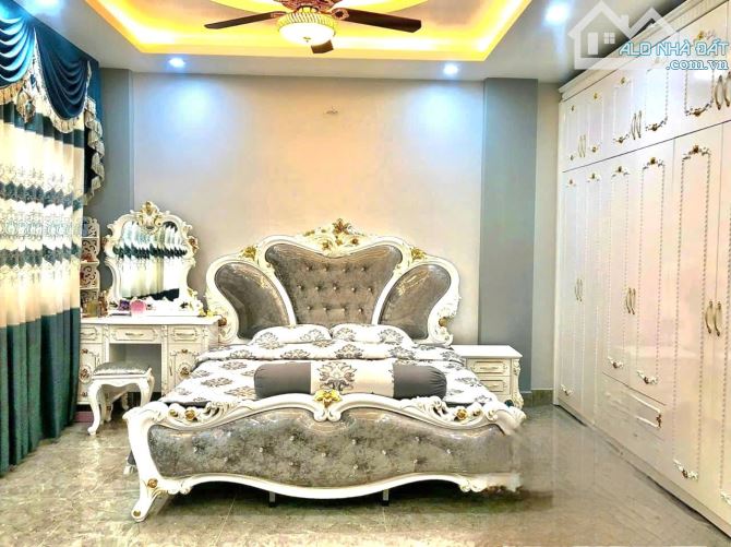 Bán Nhà Đẹp, Hẻm 6m Huỳnh Tấn Phát, 84m2, 5 Tầng, Chỉ 11 Tỷ 5, Bình Thuận, Quận 7 - 4