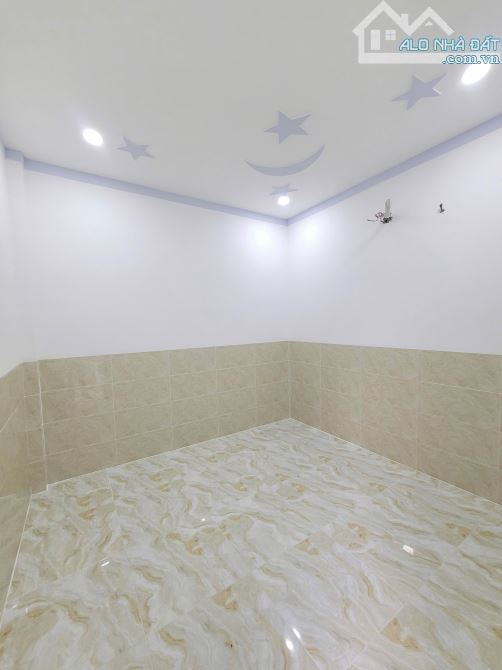 2,6Tỷ TL🔥Bán nhà 107,2m2_cấp 4 gác lửng góc 2MT, gần chợ Tân Ba, p.Thái Hòa, Tp.Tân Uyên - 4