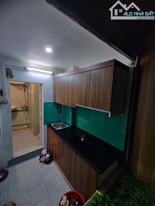 Hiếm nhà bán! TT Nghĩa Tân- Cầu Giấy- Căn góc 70m², 3 ngủ full nội thất, ở luôn chỉ 2.6 tỷ - 6