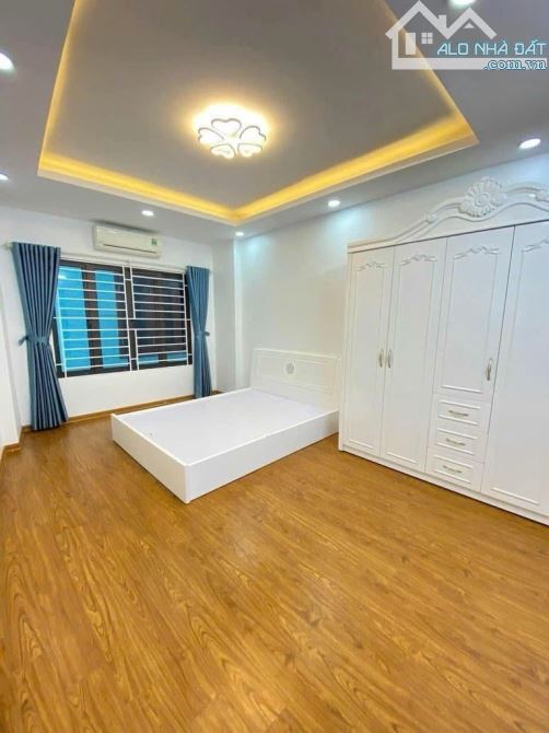 MỸ ĐÌNH 37m2, 5 TẦNG - NHÀ ĐẸP ĐÓN TẾT - GẦN Ô TÔ - GẦN PHỐ GẦN CHỢ - NHỈNH 6 TỶ - 7
