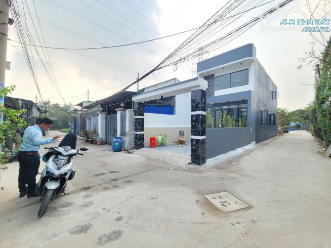 2,6Tỷ TL🔥Bán nhà 107,2m2_cấp 4 gác lửng góc 2MT, gần chợ Tân Ba, p.Thái Hòa, Tp.Tân Uyên - 8