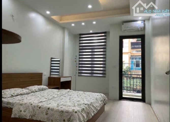 8.5 TỶ/ 60 M2/ 4 TẦNG ĐẸP/ KIM QUAN/ VIỆT HƯNG - 8