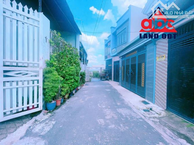 Bán nhà hố nai gần gx kim bích ngang 8 giá tốt hẻm xe hơi rộng rãi