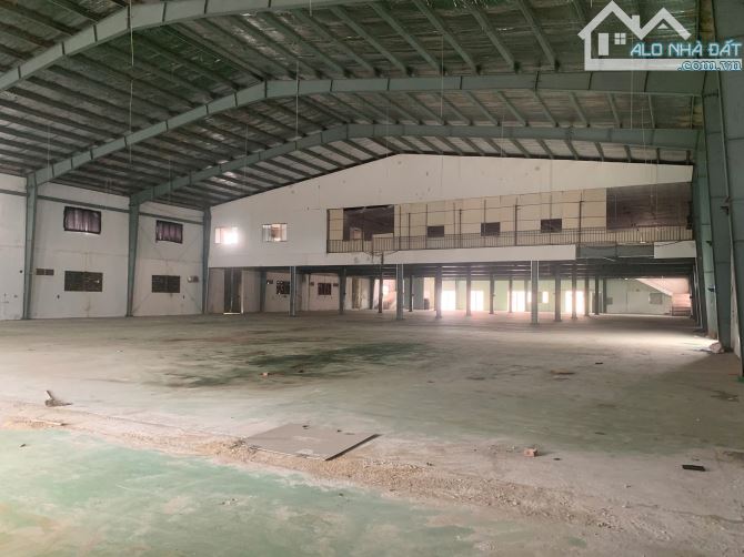 Cho thuê xưởng 3800m2 Giá rẻ khu Công Nghiệp Tân Quang, Văn Lâm, Hưng Yên