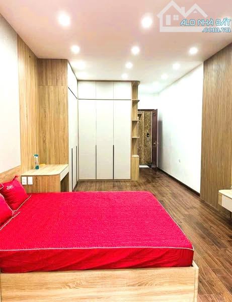 🏡 NHÀ 33m2- LÊ LỢI- 5m RA PHỐ LÊ LỢI- #Ô_TÔ_ĐỖ_SÁT_NHÀ- 5 TẦNG THANG MÁY