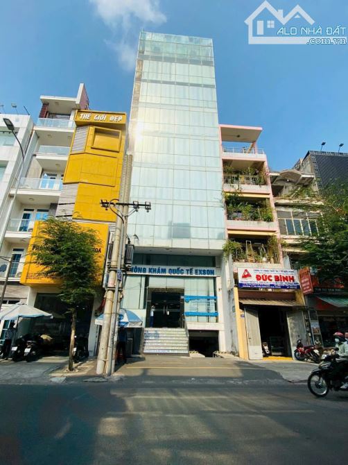 Bán nhà MT Nguyễn Công Trứ, Quận 1. DT: 4,5x22m - HĐT 100tr/th