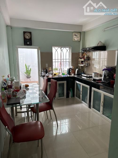 Nhà 4 Tầng Mặt tiền kinh doanh , Nguyễn Thị Thập, 68M2, Chỉ 13.3 tỷ.