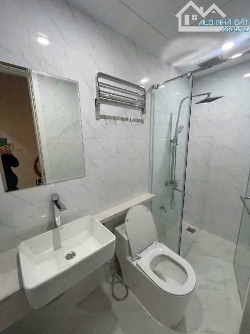 BÁN NHÀ 6 tầng XUÂN LA NỘI THẤT ĐẸP MĨ MIỀU, 36m2, 6.2 tỷ