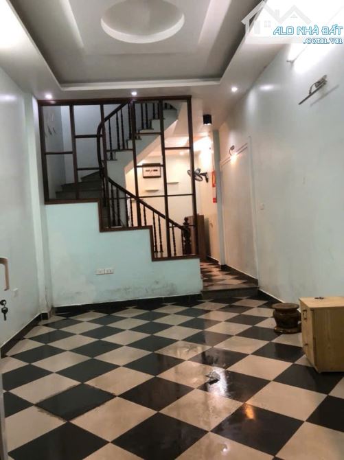 Bán nhà Cầu Am, Đẹp như khách sạn 5 sao, Full nội thất xịn xò, sổ đỏ chính chủ,38m, 7 tỷ 6