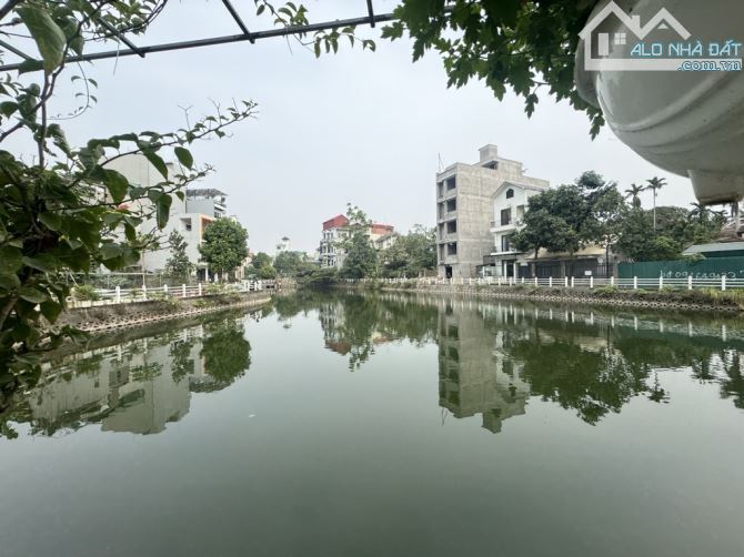 Mua đất tặng nhà 2 Tầng, Ngọc Thuỵ View Hồ, MT8.5M vỉa hè Kinh doanh nhỉnh 13 tỷ - 1