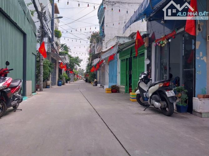 NHÀ ĐẸP ĐÓN TẾT - NGUYỄN VĂN QUÁ - QUẬN 12 - 1