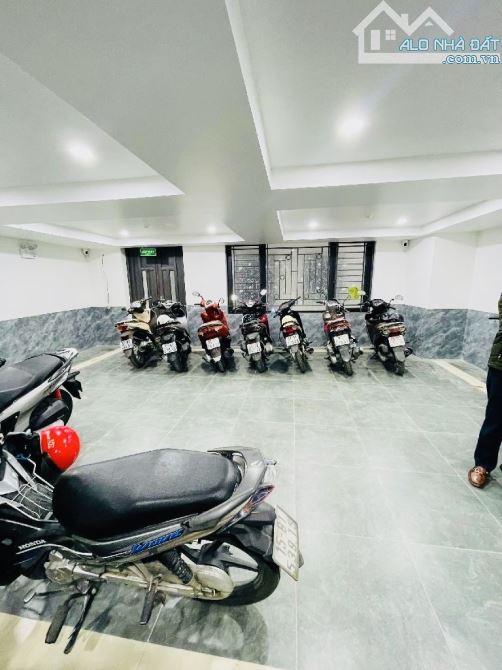 Toà Apartment Yên Lạc - Hai Bà, ô tô tránh, nở hậu, 155m x 8T, thang máy. Giá bán 48.5 tỷ - 2