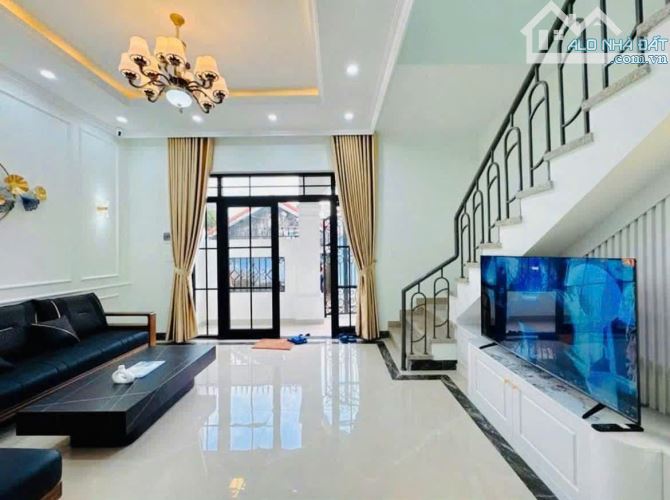 🏠🏠CẦN BÁN NHÀ KIỆT XE MÁY TRẦN PHÚ NGAY UBND PHƯỜNG PHƯỚC VĨNH, TP HUẾ - 3