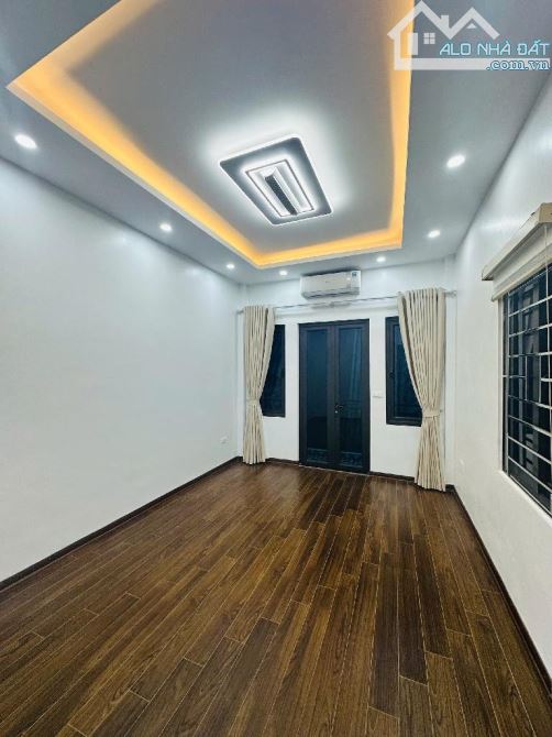 Bán Nhà siêu đẹp Khúc Thừa Dụ,Cầu Giấy,32m2,5 tầng,dân xây,sát phố,tiện ích ngập tràn… - 3