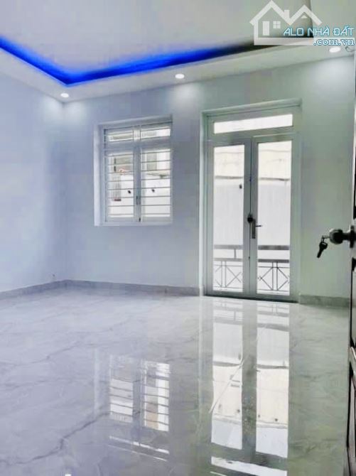 HẺM 4M THÔNG, Quang Trung, 53m2, 3 TẦNG, 3PN - NHỈNH 4 tỷ 9 - 3