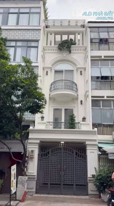 🏠[4,1mx20m]🏠 Nhà mặt tiền đường Q1❌ Nhà mới hiện đại sang trọng có thang máy - 3