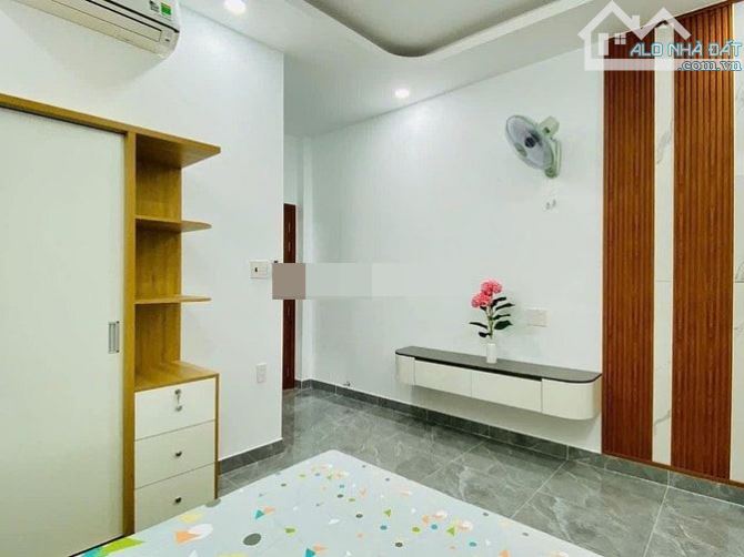 Bán nhà HXH _ 4 Tầng đường Bình Giã, DT: 48m2 [vuông vức]. Ngay K300. Giá 7.8 tỷ - 4