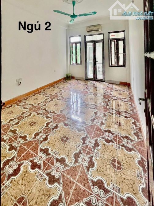 Cho thuê nhà nguyên căn Hồng Mai, Hai Bà Trưng 50m x 5T giá 16tr, ở nhóm, hộ gia đình - 4