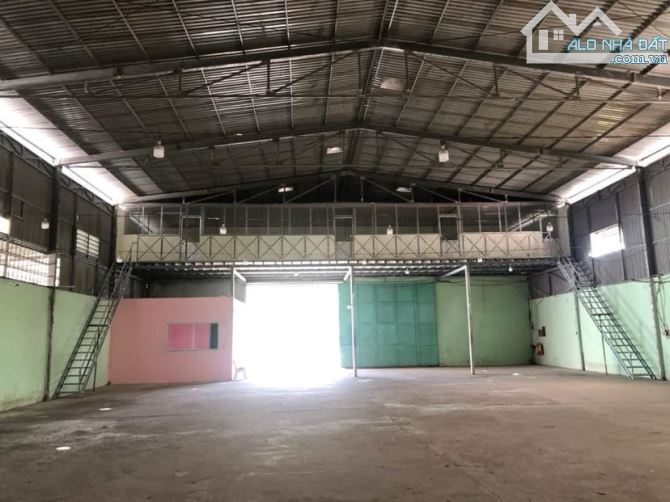 Cho thuê 1.100 m2 mặt tiền thị trấn Cái Tắc 25 triệu - 6