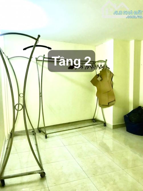 HOT nhà 4 tầng mặt tiền Đông Hồ (3.2 x 18.5m) - 52.6m2, P.8, TB, giá siêu rẻ 10.65 tỷ TL - 7