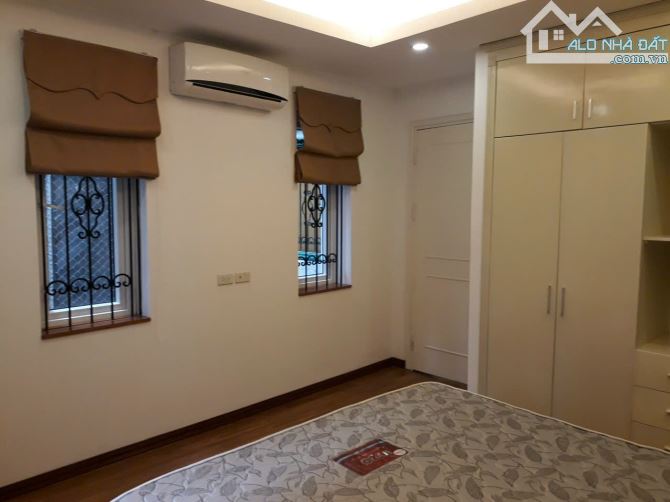 Cho thuê CHDV 2n1k 70m2 Phố Quán Thánh, Full đồ, thang máy, an ninh tốt, giá 12 triệu - 7