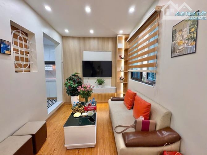 🏠 BÁN CĂN HỘ TRẦN XUÂN SOẠN–LÒ ĐÚC – 3 NGỦ – 2WC –  FULL NỘI THẤT – NHỈNH 3 TỶ