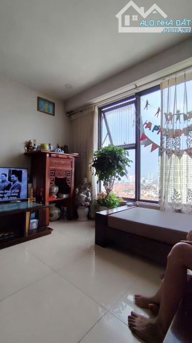 Cần bán căn hộ 3 ngủ Xuân Mai Riverside nhà đẹp 84m giá 6 tỷ