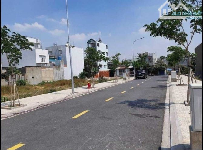 Nền 100m2 full thổ cực đẹp tại sân bay Long Thành-Sát chợ, trường học,Sổ sẵn-chỉ 1,2tỷ