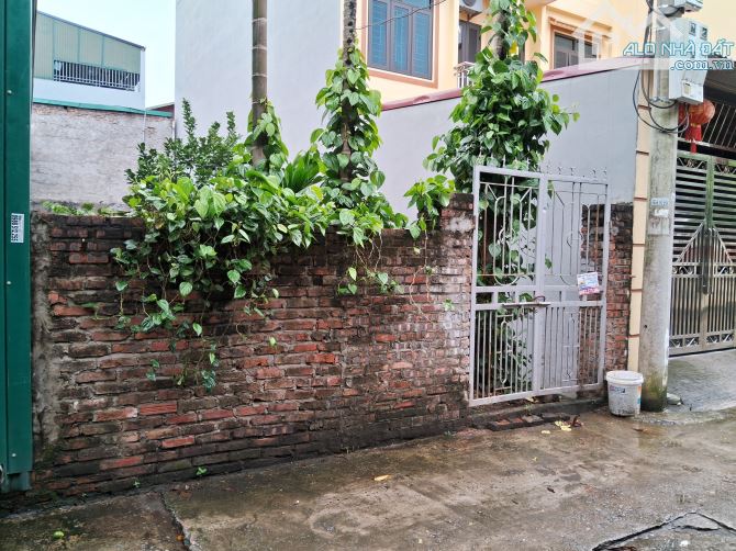 ĐẤT CỰ KHỐI - Ô TÔ TRÁNH - TRƯỚC NHÀ THOÁNG VĨNH VIỄN -  GIỮ TIỀN TỐT - 98M2 HƠN 10 TỶ.