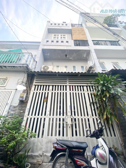 MIẾU GÒ XOÀI, DTs 108M2, 4 TẦNG BTCT, HXH ĐỖ CỬA, SÁT 4 XÃ, GẦN AEON, CHỈ 4 TỶ ++