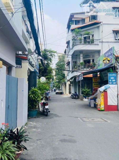 HẺM XE HƠI 6M - HAI BÀ TRƯNG , Q3 – 45m2 – 3 TẦNG – 10.x TỶ