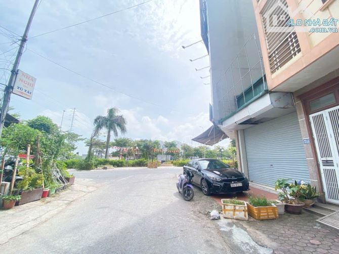 BÁN GẤP ĐẤT DỊCH VỤ LA KHÊ , NGÃ TƯ LÊ TRỌNG TẤN, KINH DOANH, DIỆN TÍCH 50M, GIÁ 13.9 TỶ.