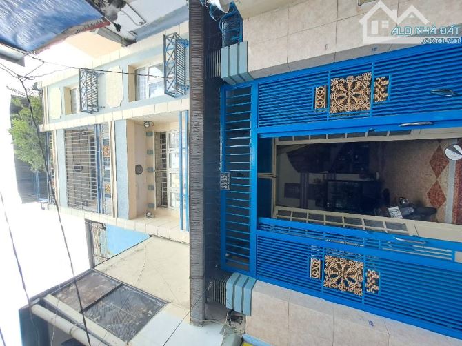Phú nhuận 70m2, nhỉnh 1x, gần san bay, 4 tầng
