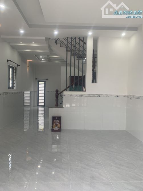 Siêu phẩm 1/ Tân Chánh Hiệp 34 ,Q12, đẹp lung linh ,2Tx68m2 . Giá chỉ 5.2 tỷ (TL)